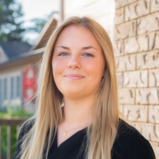 Faith - Dental Assistant